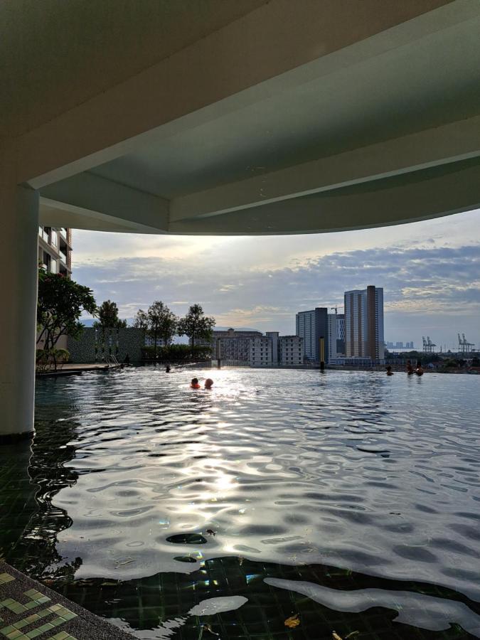Woodsbury Suites Ikea House Butterworth Penang Экстерьер фото