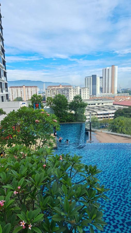Woodsbury Suites Ikea House Butterworth Penang Экстерьер фото