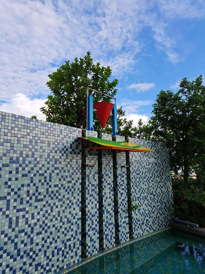 Woodsbury Suites Ikea House Butterworth Penang Экстерьер фото